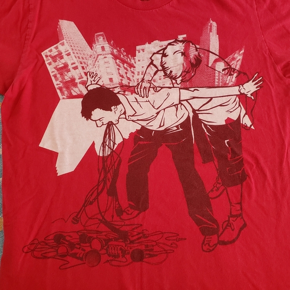 "Mic Chuck. One. Two." Threadless T- Shirt Size Medium - Picture 2 of 6